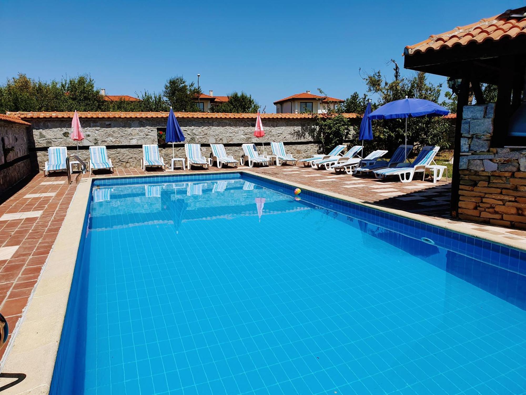 Asti Arthotel Sinemoretz Esterno foto